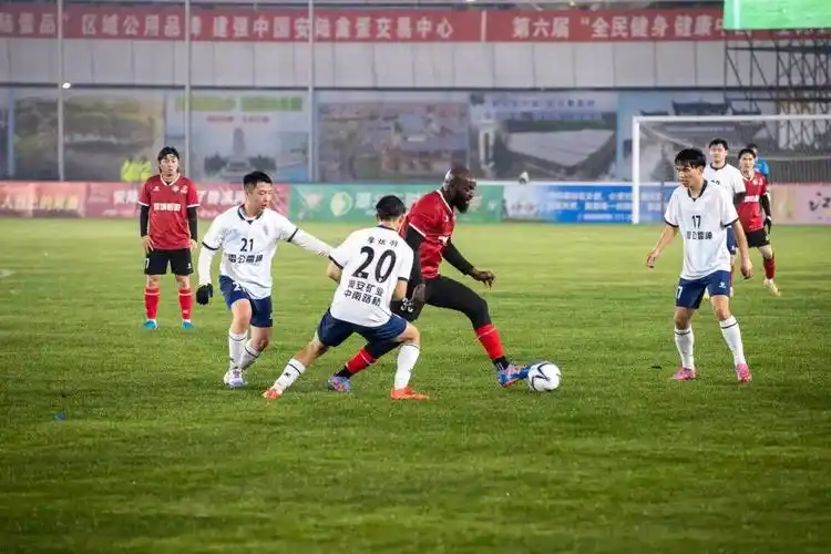 苏格兰超级联赛：马瑟韦尔 VS 哈茨